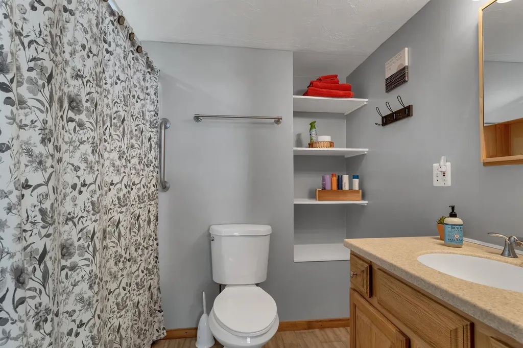 487 Shackford Corner Road Barnstead NH 03225