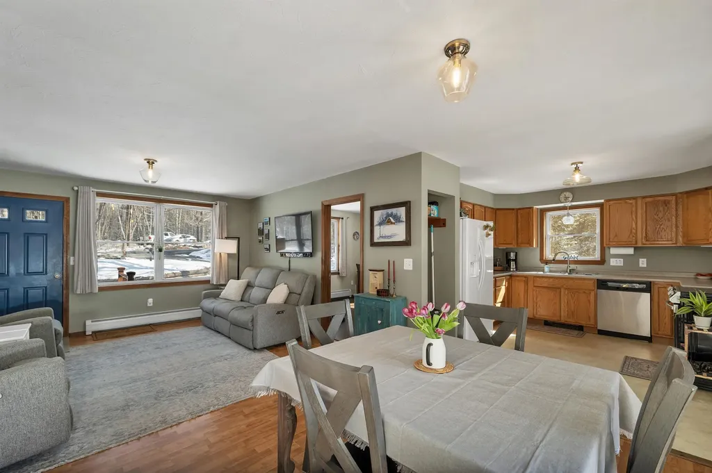 487 Shackford Corner Road Barnstead NH 03225