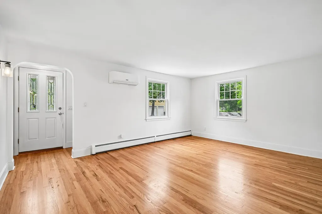 20 Doris Avenue Portsmouth NH 03801