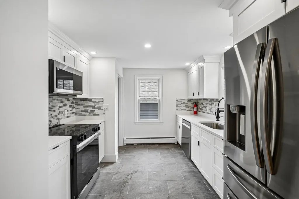20 Doris Avenue Portsmouth NH 03801