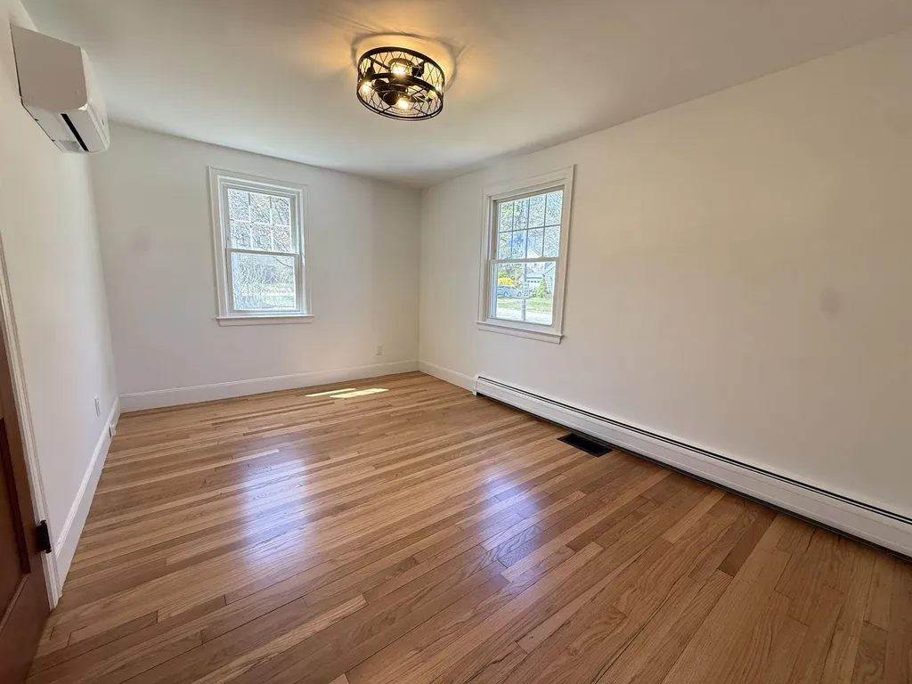 20 Doris Avenue Portsmouth NH 03801
