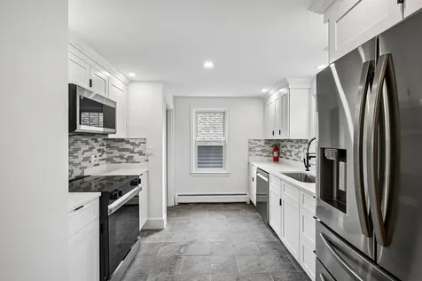 20 Doris Avenue Portsmouth NH 03801