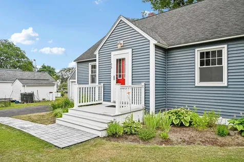 20 Doris Avenue Portsmouth NH 03801