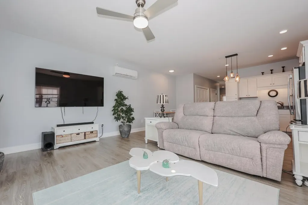 180 Ashworth Avenue Hampton NH 03842