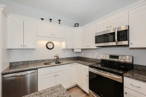 180 Ashworth Avenue Hampton NH 03842