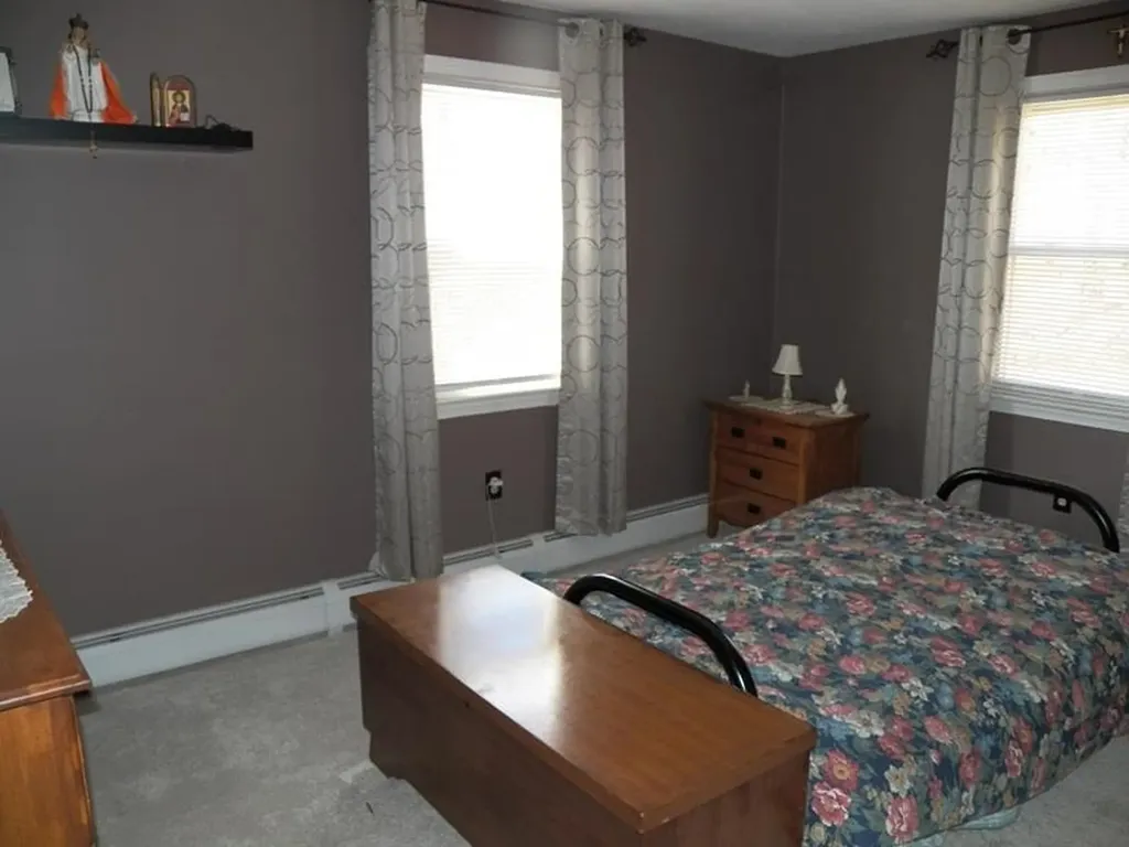 8 Blair Avenue Hillsborough NH 03244