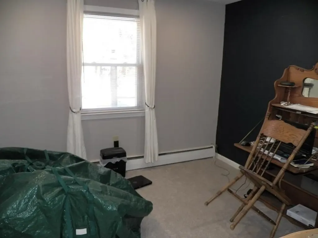 8 Blair Avenue Hillsborough NH 03244
