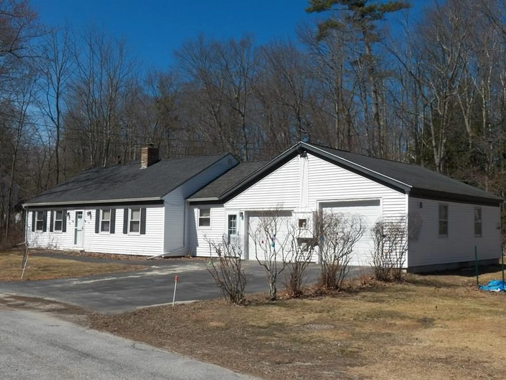 8 Blair Avenue Hillsborough NH 03244