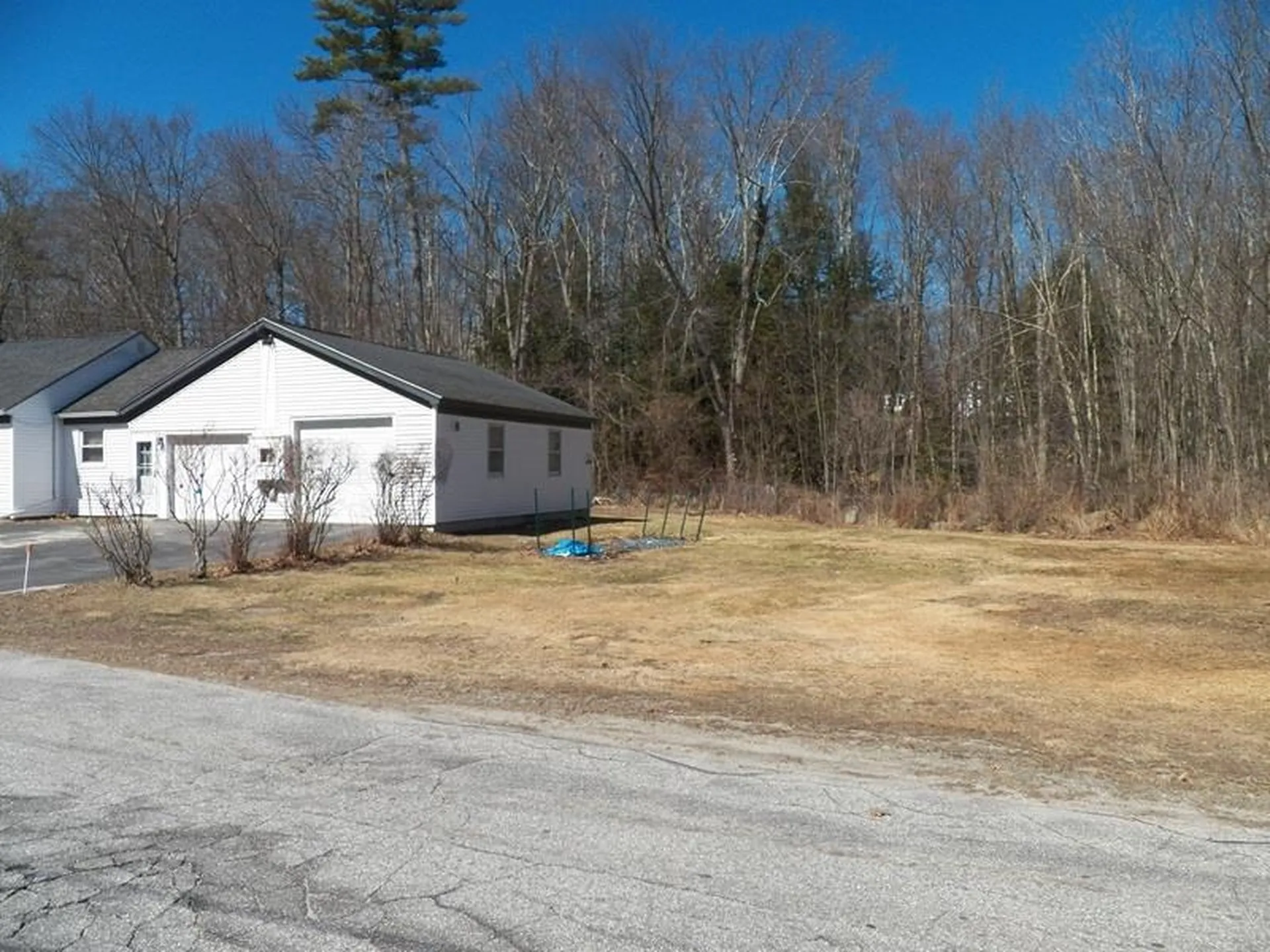 8 Blair Avenue Hillsborough NH 03244