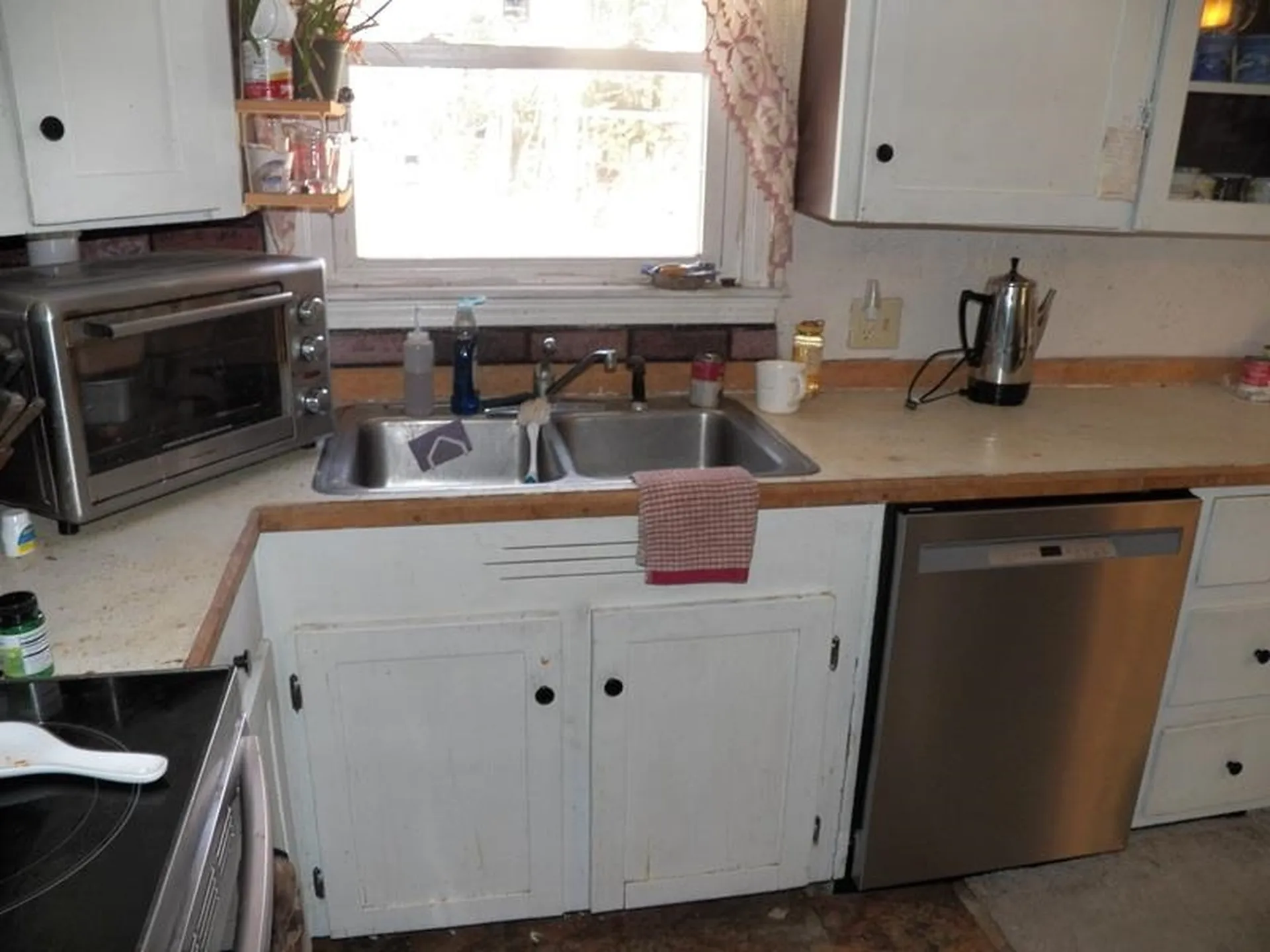 8 Blair Avenue Hillsborough NH 03244