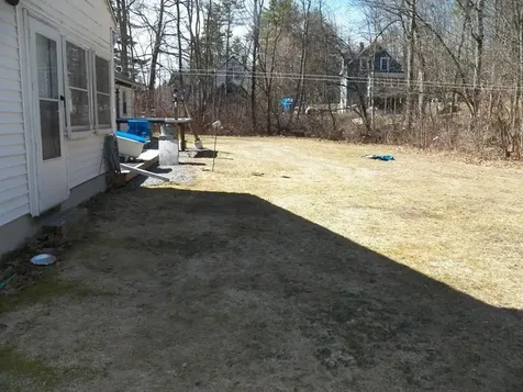 8 Blair Avenue Hillsborough NH 03244