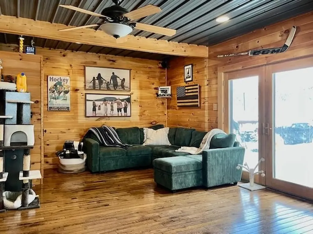 735 Milan Road Milan NH 03588