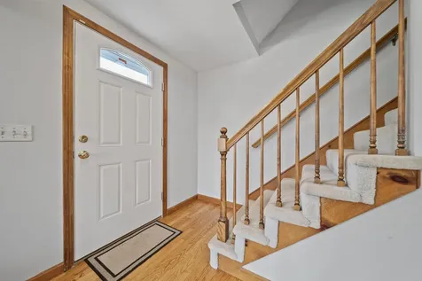 4 Donmac Drive Derry NH 03038