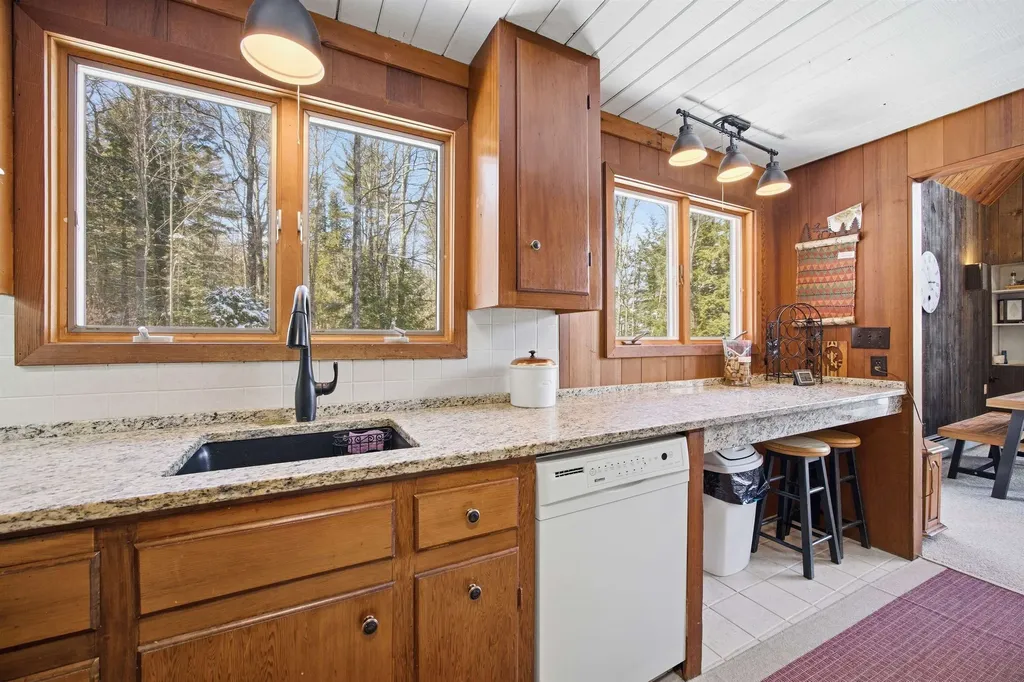 70 Spring Hill Road Campton NH 03223