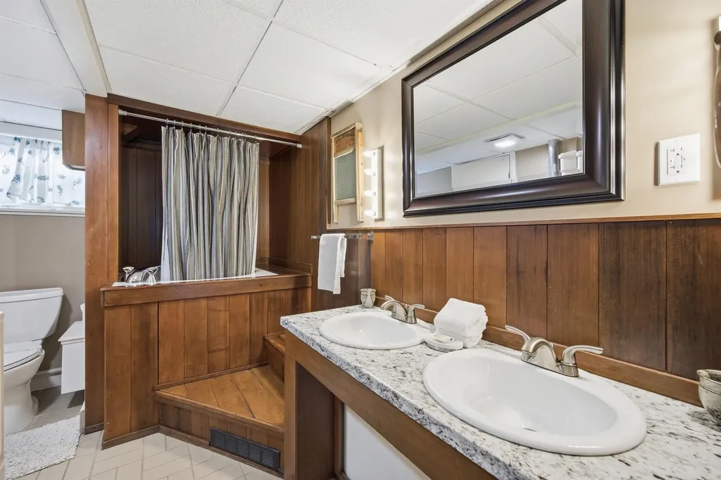 70 Spring Hill Road Campton NH 03223