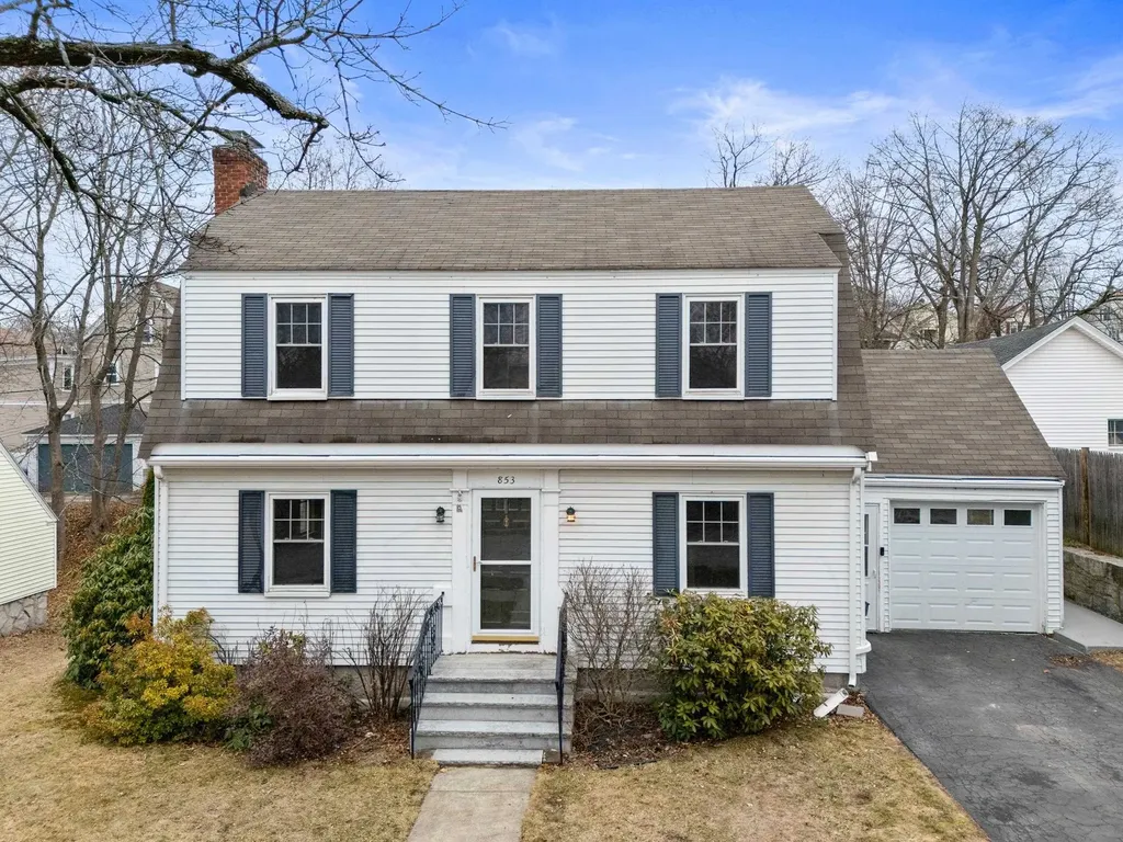 853 Union Street Manchester NH 03104