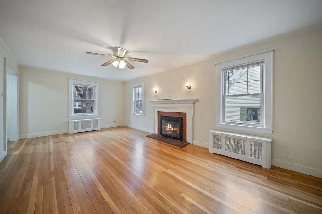 853 Union Street Manchester NH 03104