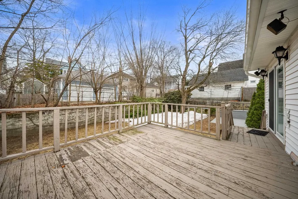 853 Union Street Manchester NH 03104