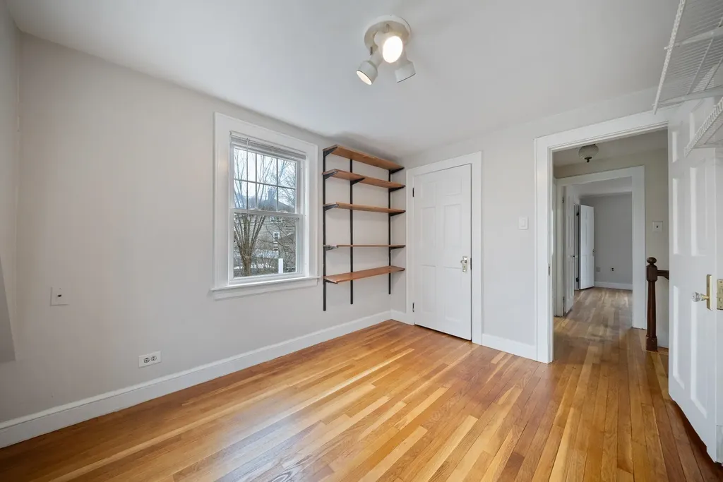 853 Union Street Manchester NH 03104