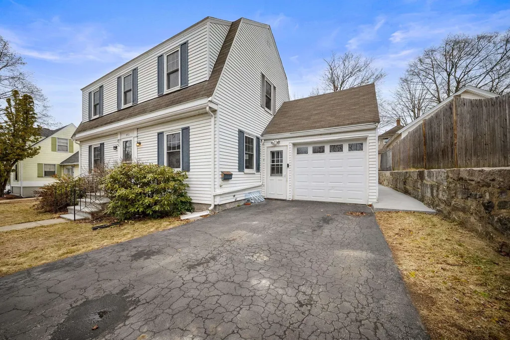 853 Union Street Manchester NH 03104