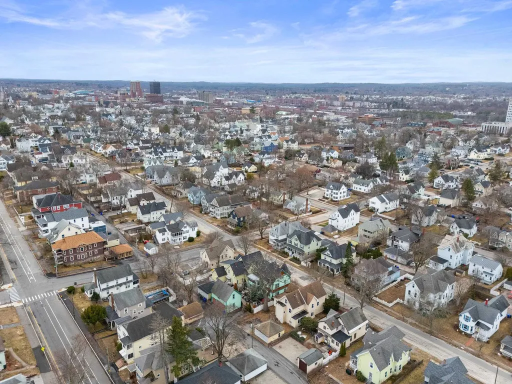 853 Union Street Manchester NH 03104