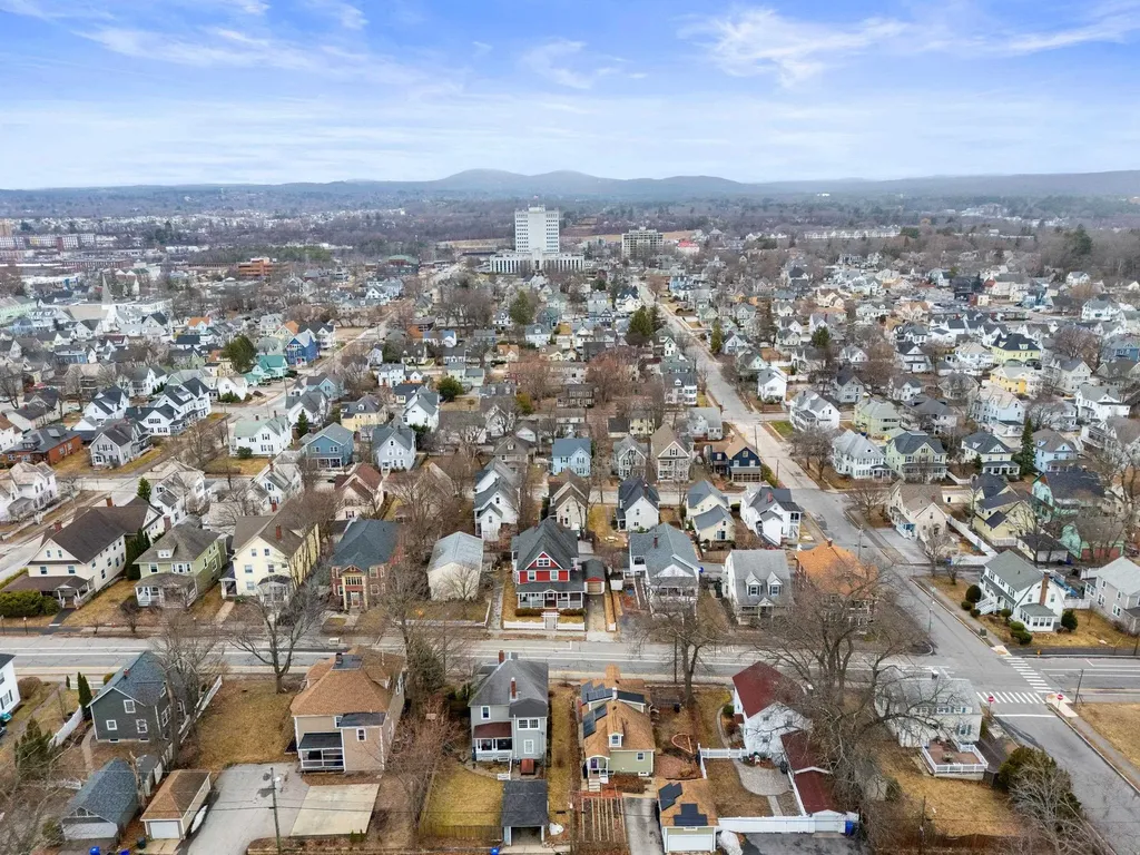 853 Union Street Manchester NH 03104