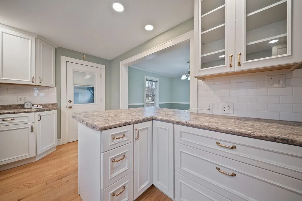 853 Union Street Manchester NH 03104