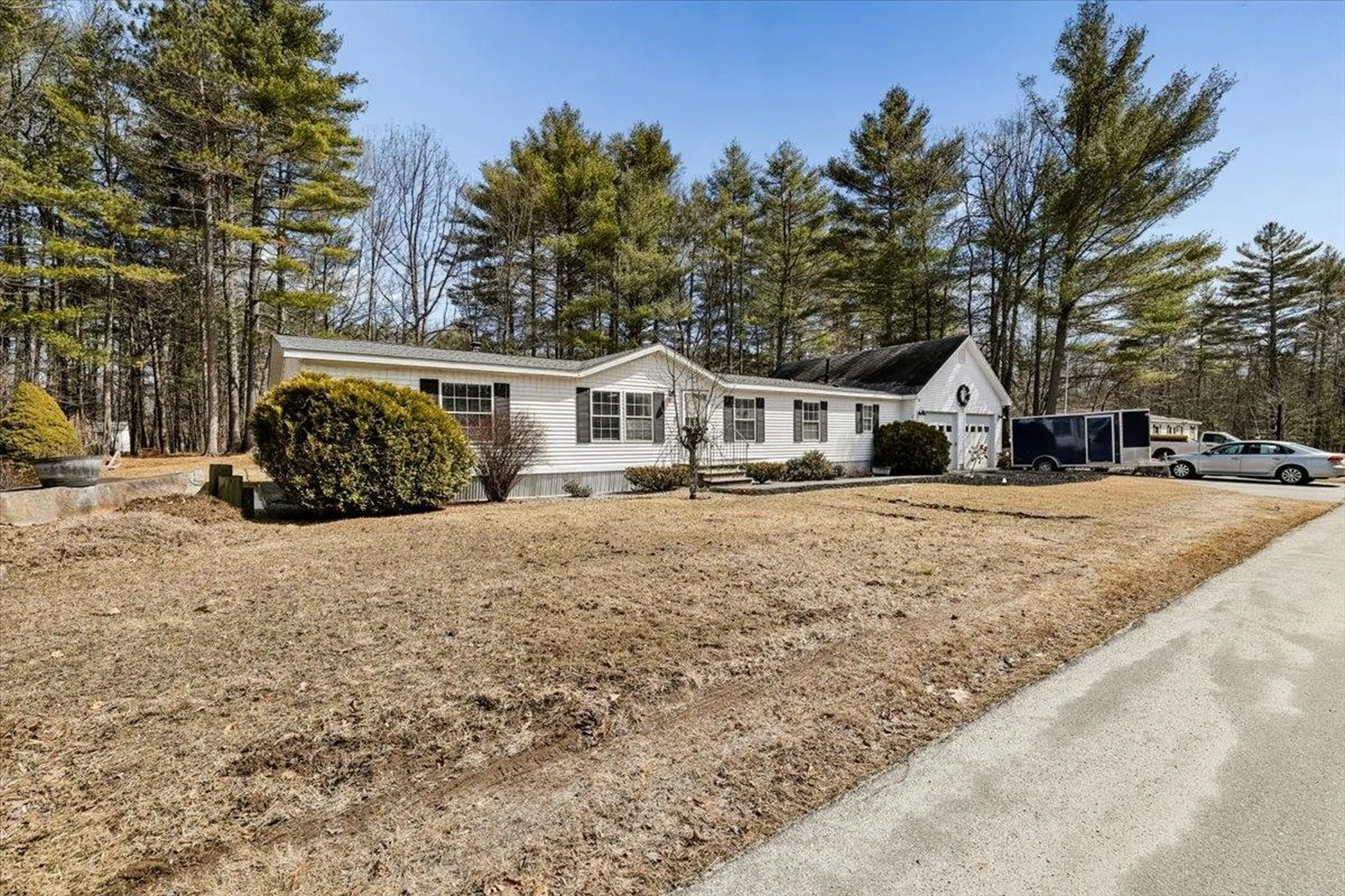 18 Stacey Drive Hopkinton NH 03229