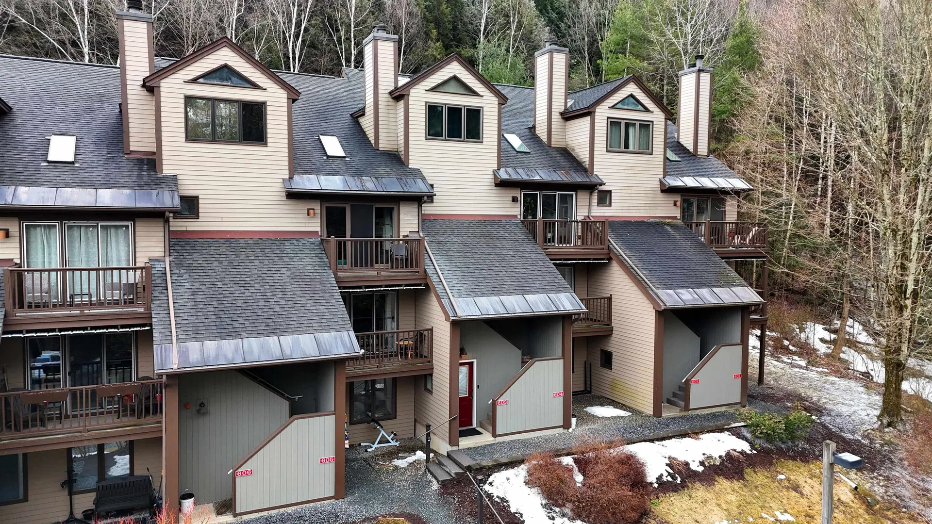 West Windsor VT, 70 Mountains Edge Road, Unit 603