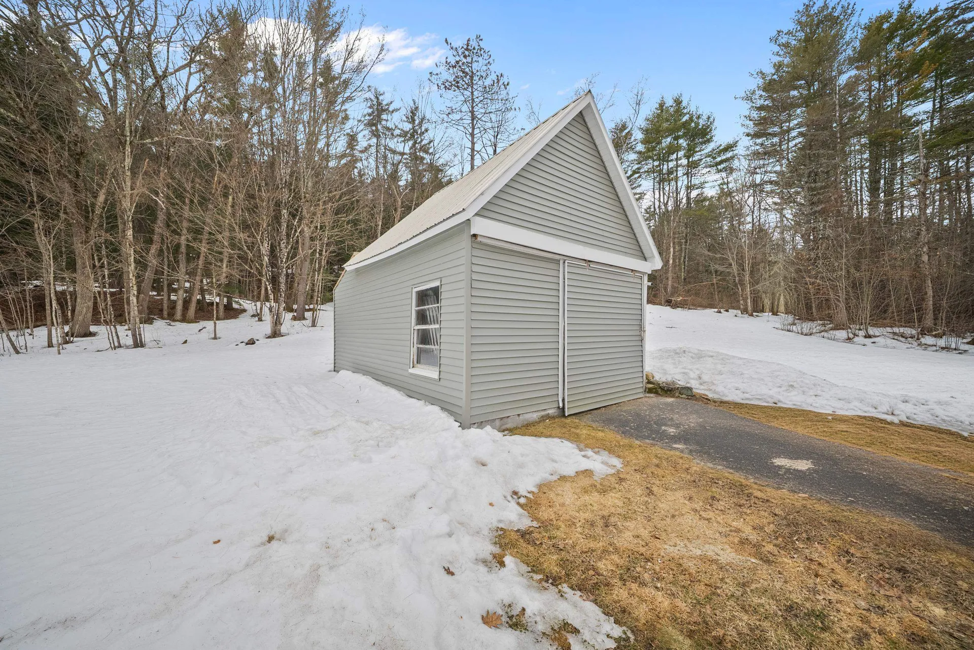 190 Route 103 E Warner NH 03278