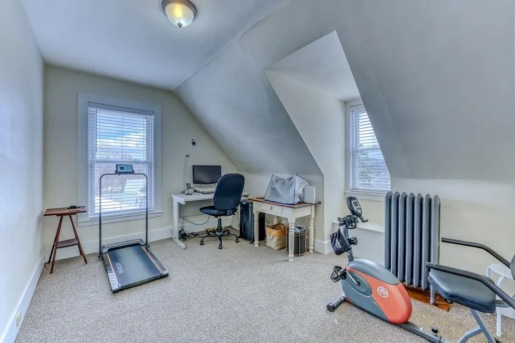 33 Hillview Terrace Littleton NH 03561