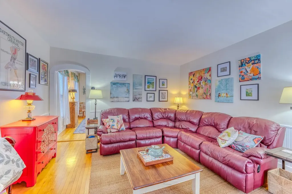 33 Hillview Terrace Littleton NH 03561