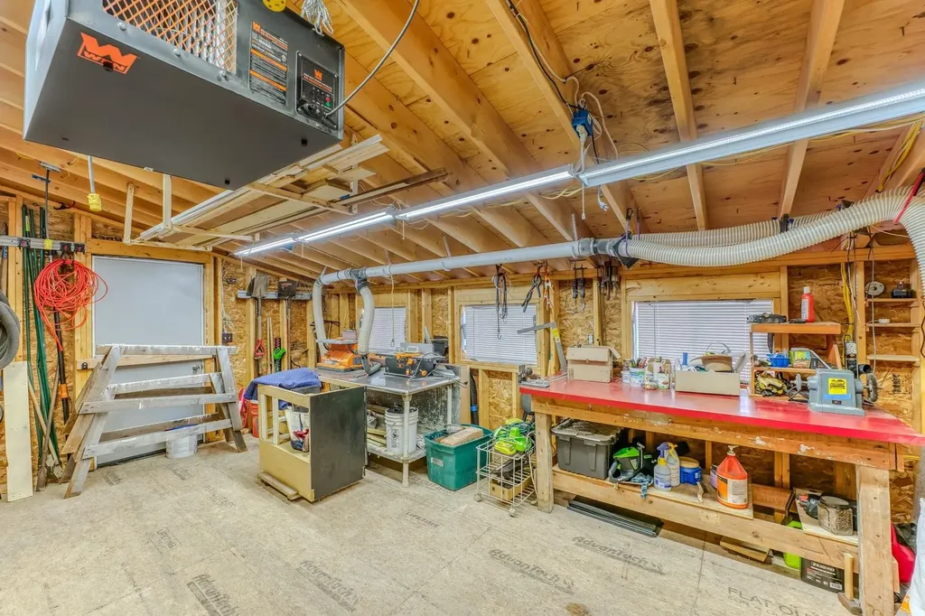 33 Hillview Terrace Littleton NH 03561