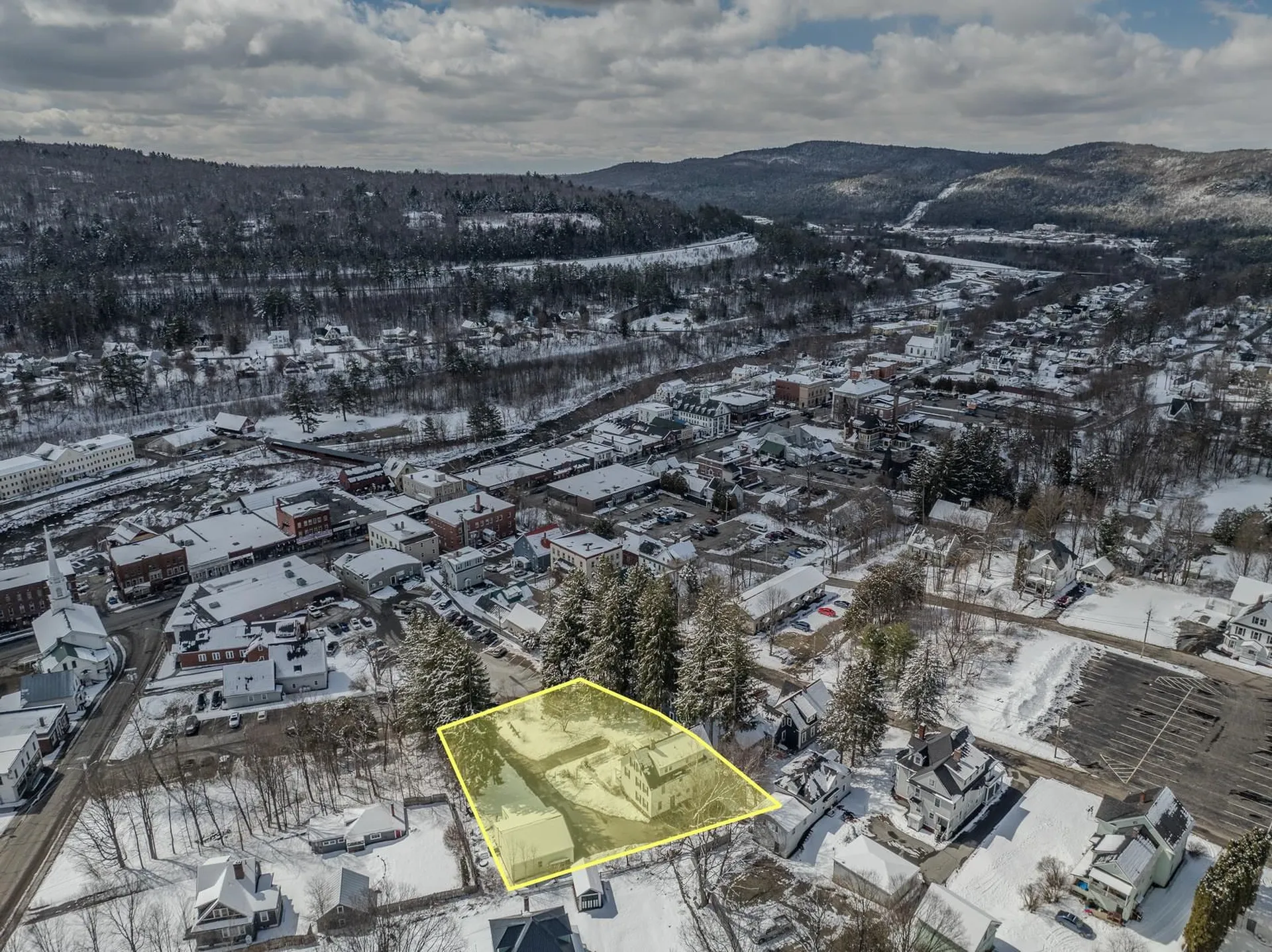 33 Hillview Terrace Littleton NH 03561