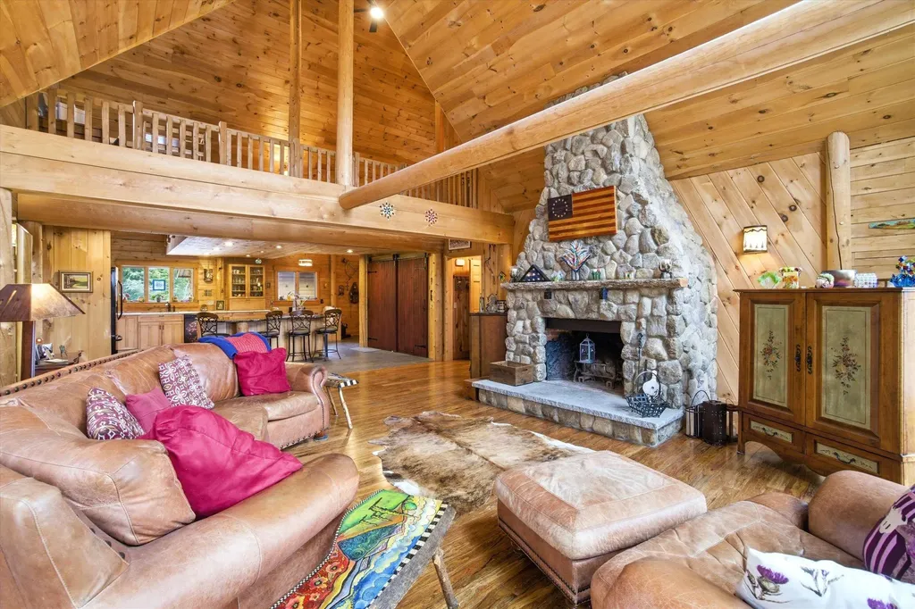 72 N Ridge Road Bradford NH 03221