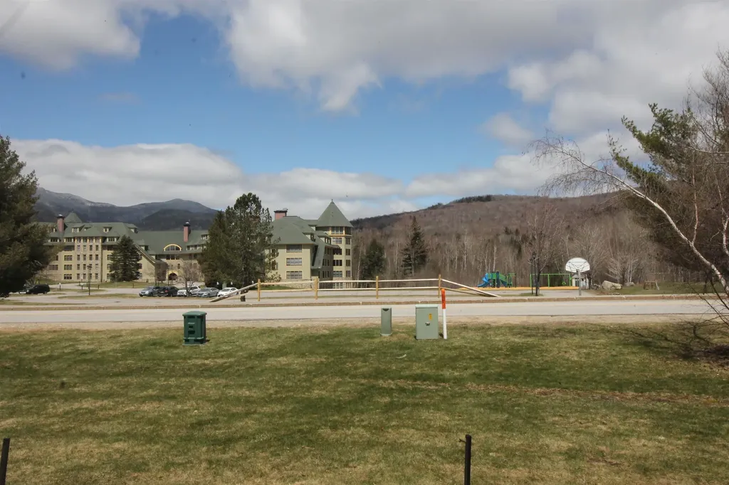 11 Sunny Side Way Waterville Valley NH 03215