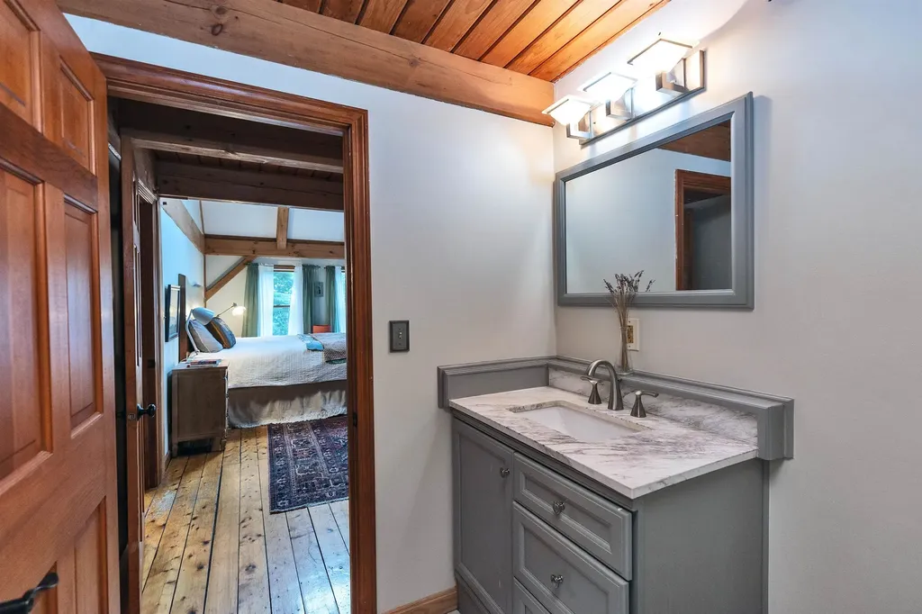 11 Kasey Drive Milford NH 03055