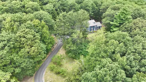 11 Kasey Drive Milford NH 03055
