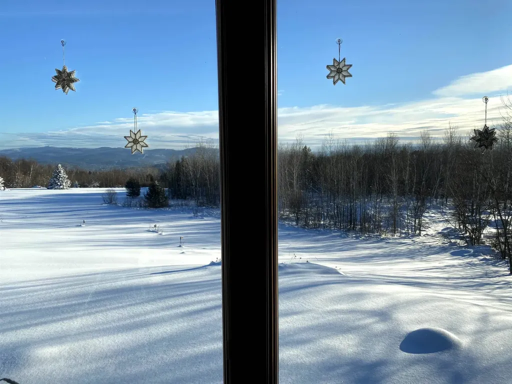 37 Cooks Pond Road Weathersfield VT 05156