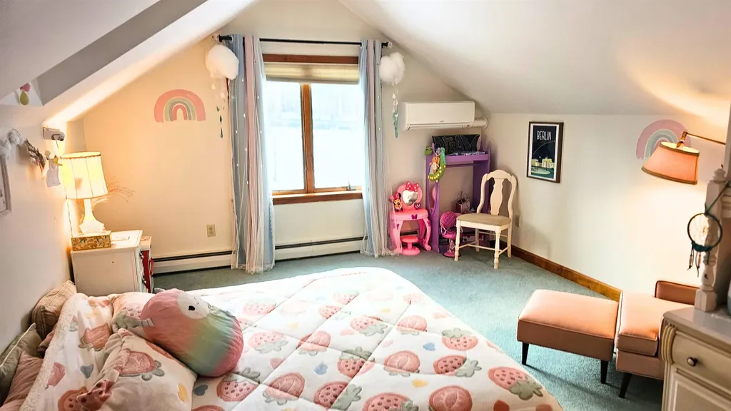 37 Cooks Pond Road Weathersfield VT 05156