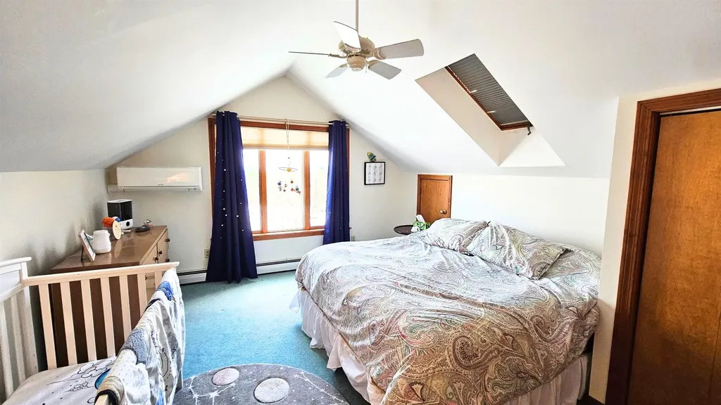 37 Cooks Pond Road Weathersfield VT 05156