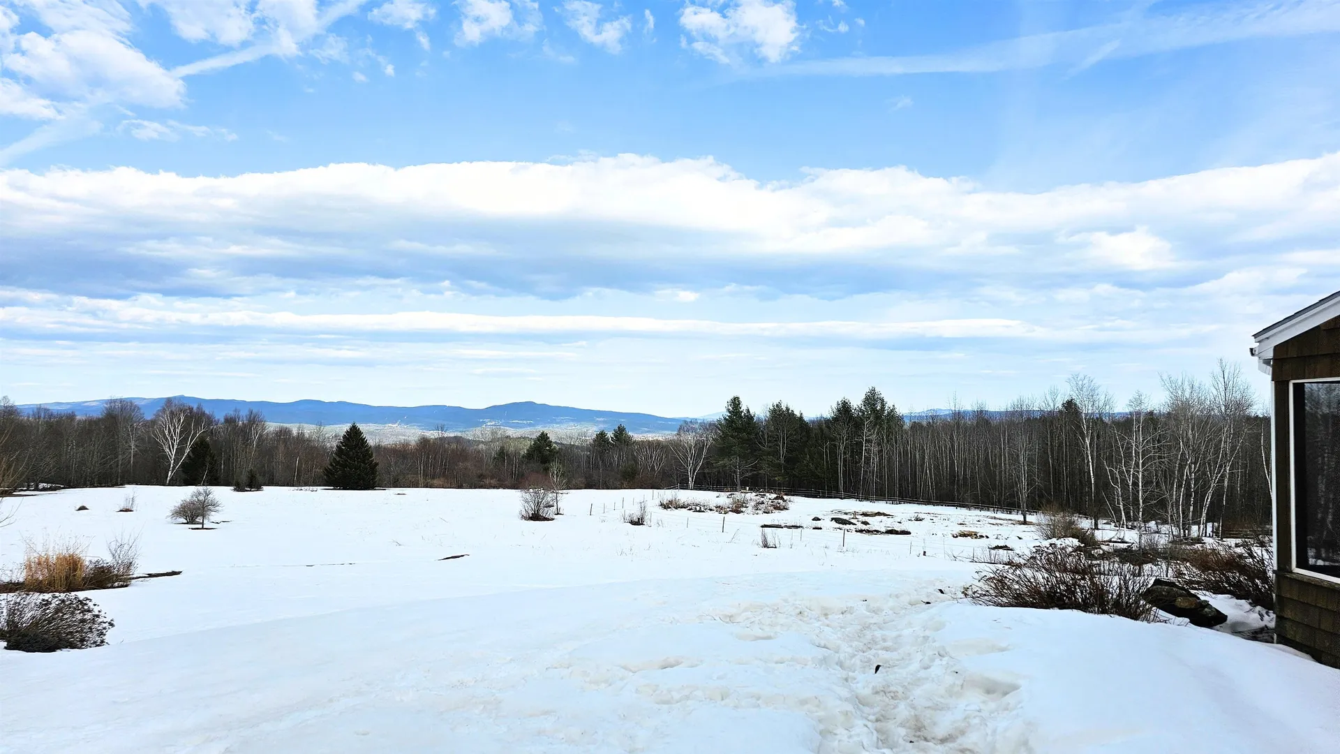 37 Cooks Pond Road Weathersfield VT 05156