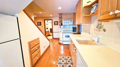 37 Cooks Pond Road Weathersfield VT 05156