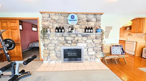 37 Cooks Pond Road Weathersfield VT 05156