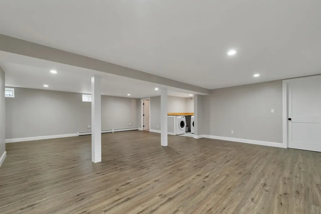 17 Winchester Street Portsmouth NH 03801