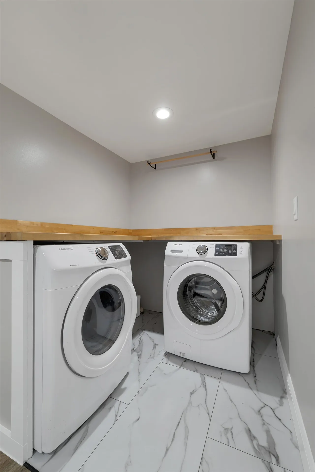 17 Winchester Street Portsmouth NH 03801