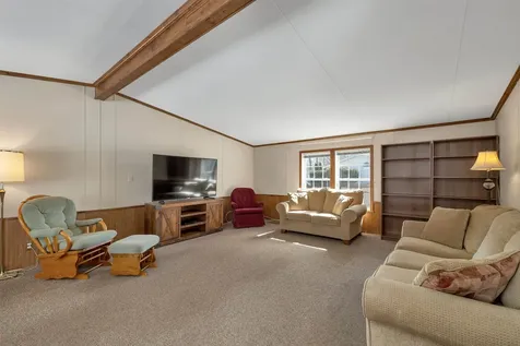 69 Oak Drive North Hampton NH 03862