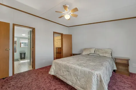 69 Oak Drive North Hampton NH 03862