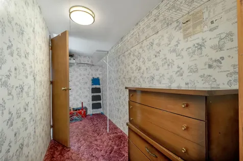 69 Oak Drive North Hampton NH 03862