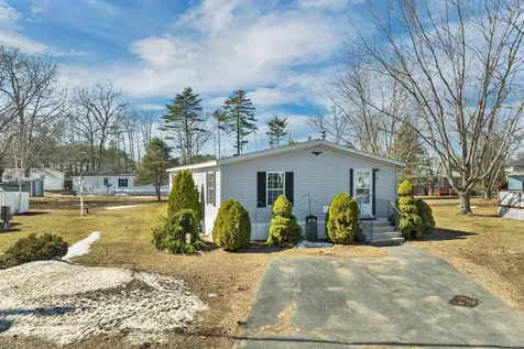 69 Oak Drive North Hampton NH 03862